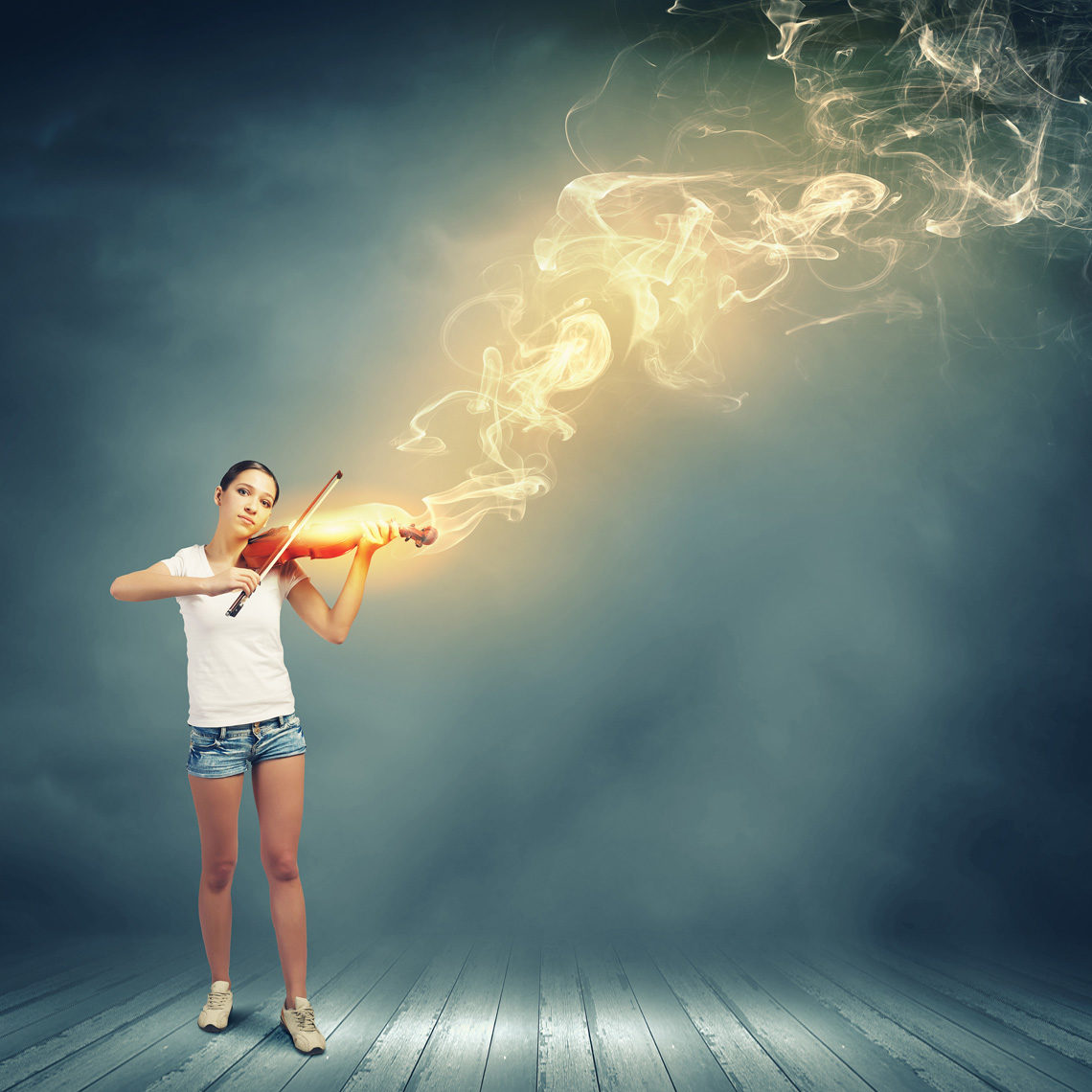 woman violinist
